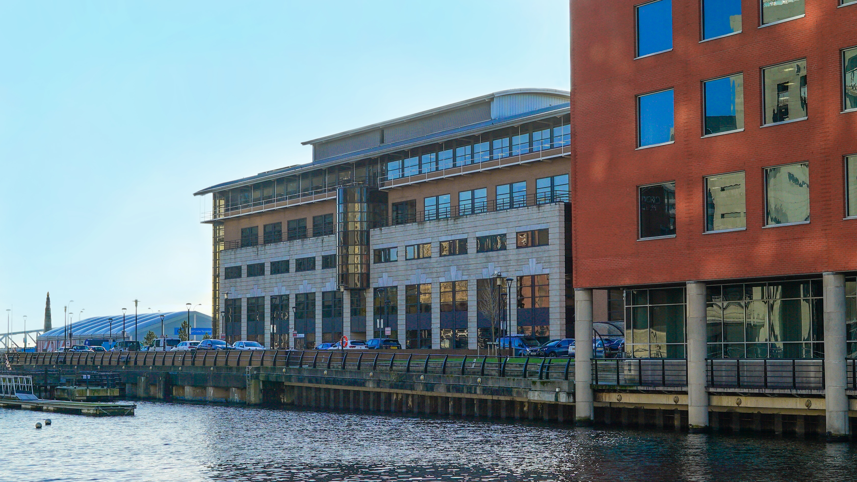 6 8 PRINCESS DOCK FRONT 6